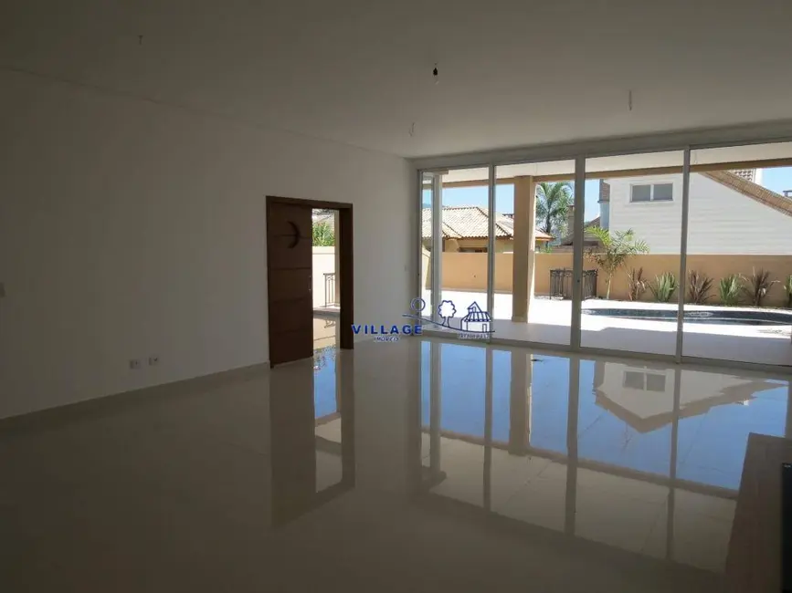 Foto 3 de Sobrado com 4 quartos à venda, 460m2 em Santana De Parnaiba - SP