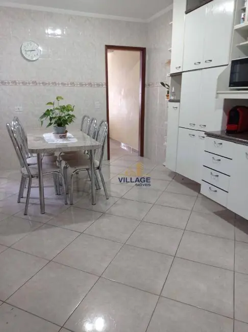 Sobrado com 2 quartos à venda, 125m2 em Vila Jaguari, São Paulo - SP - imagem 2 Foto 2 de Sobrado com 2 quartos à venda, 125m2 em Vila Jaguari, São Paulo - SP