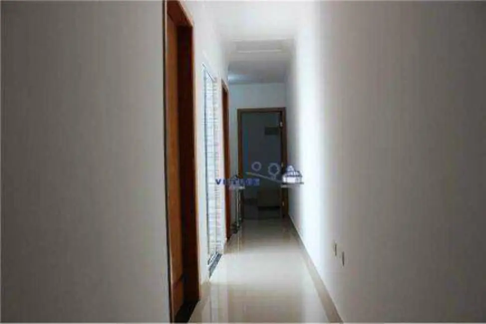 Sobrado com 3 quartos à venda, 209m2 em Parque Maria Domitila, São Paulo - SP - imagem 5 Foto 5 de Sobrado com 3 quartos à venda, 209m2 em Parque Maria Domitila, São Paulo - SP