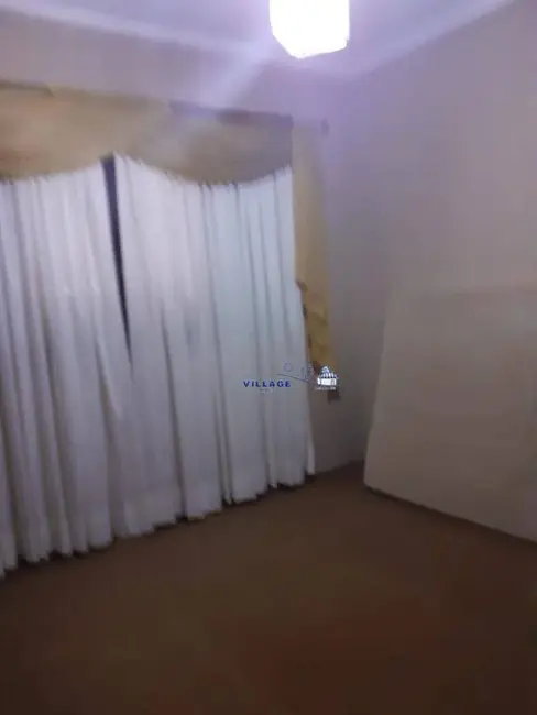 Foto 9 de Casa com 3 quartos à venda, 800m2 em Vila Mangalot, São Paulo - SP