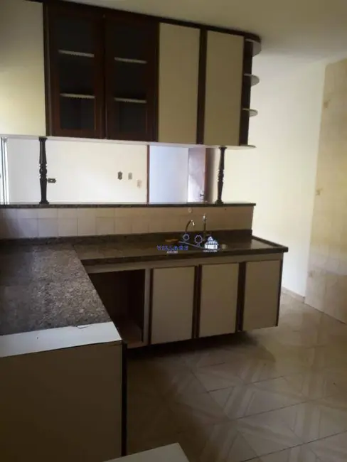 Sobrado com 3 quartos à venda, 120m2 em Parque São Domingos, São Paulo - SP - imagem 2 Foto 2 de Sobrado com 3 quartos à venda, 120m2 em Parque São Domingos, São Paulo - SP