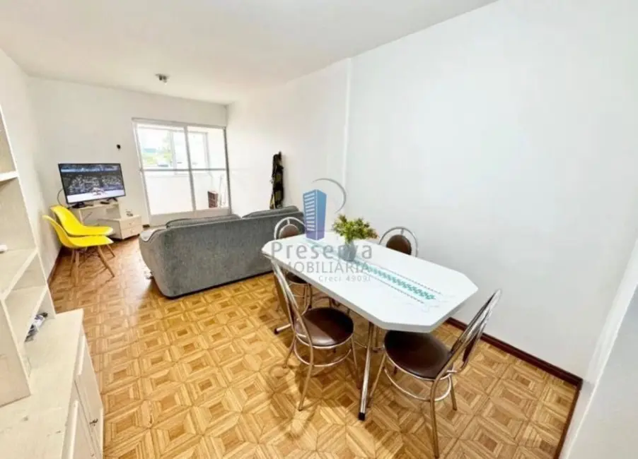 Apartamento com 3 quartos à venda, 88m2 em Centro, Itajai - SC - imagem 6 Foto 6 de Apartamento com 3 quartos à venda, 88m2 em Centro, Itajai - SC