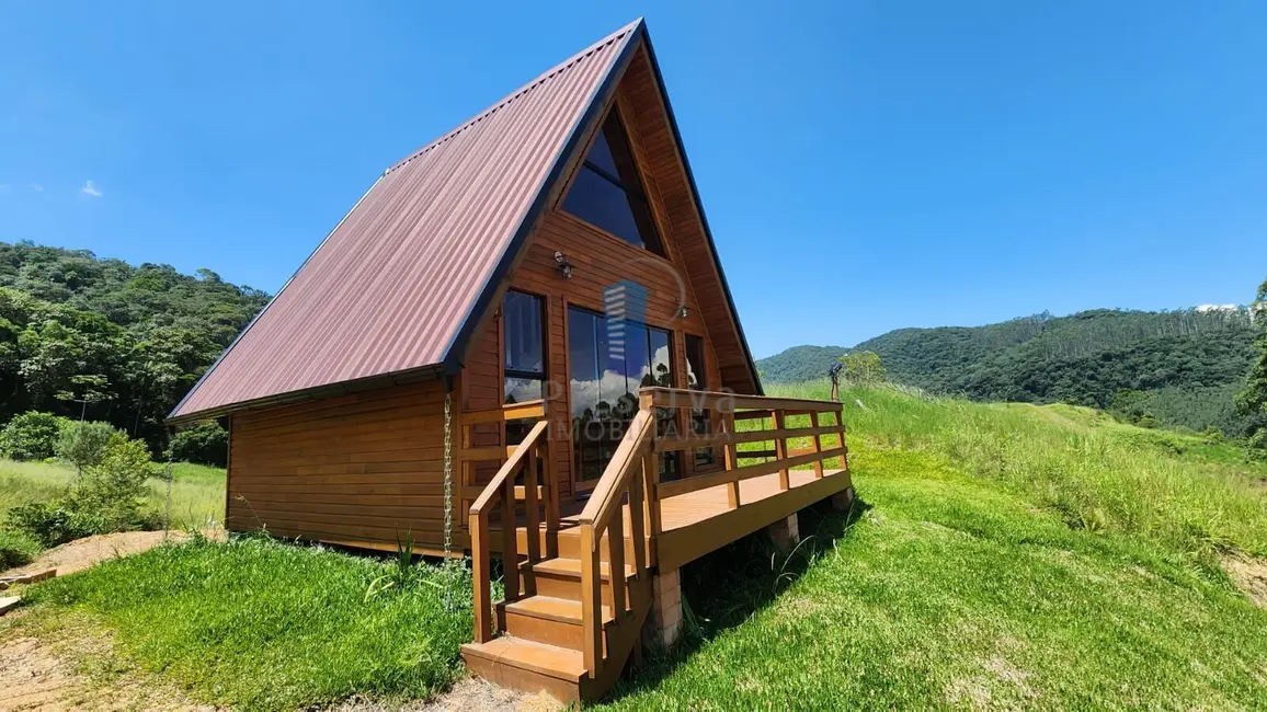 Chácara com 2 quartos à venda, 100000m2 em Centro, Rodeio - SC - imagem 2 Foto 2 de Chácara com 2 quartos à venda, 100000m2 em Centro, Rodeio - SC