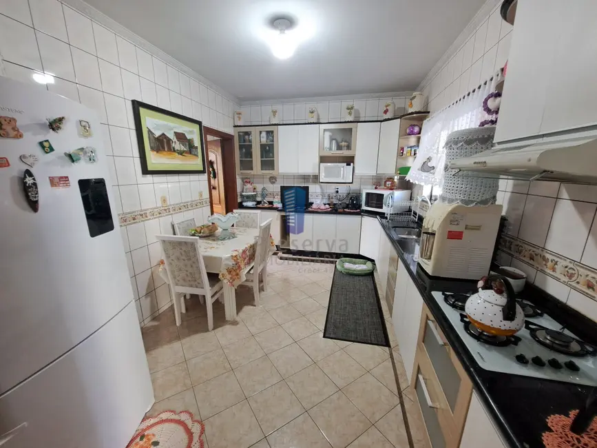 Foto 6 de Casa com 3 quartos para alugar, 435m2 em Dom Bosco, Itajai - SC