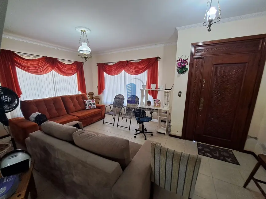 Foto 3 de Casa com 3 quartos para alugar, 435m2 em Dom Bosco, Itajai - SC