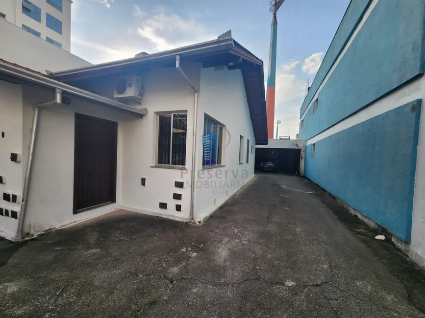 Foto 2 de Casa com 4 quartos à venda, 148m2 em Centro, Itajai - SC