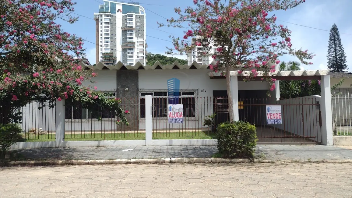 Casa com 4 quartos para alugar, 162m2 em Dom Bosco, Itajai - SC - imagem 1 Foto 1 de Casa com 4 quartos para alugar, 162m2 em Dom Bosco, Itajai - SC
