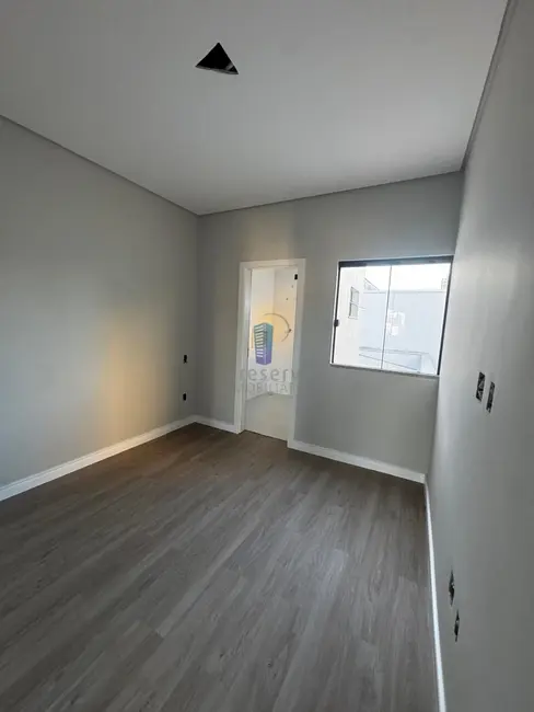 Sobrado com 3 quartos à venda, 145m2 em Dom Bosco, Itajai - SC - imagem 8 Foto 8 de Sobrado com 3 quartos à venda, 145m2 em Dom Bosco, Itajai - SC