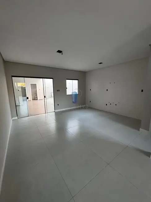 Sobrado com 3 quartos à venda, 145m2 em Dom Bosco, Itajai - SC - imagem 3 Foto 3 de Sobrado com 3 quartos à venda, 145m2 em Dom Bosco, Itajai - SC