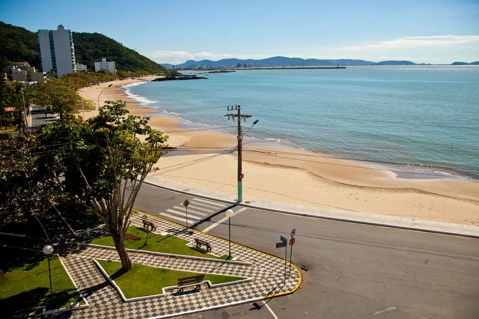 Armazém / Galpão à venda em Cabeçudas, Itajai - SC - imagem 5 Foto 5 de Armazém / Galpão à venda em Cabeçudas, Itajai - SC