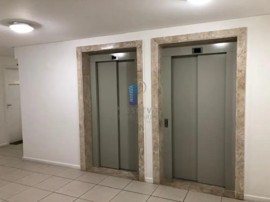 Sala Comercial à venda, 32m2 em Centro, Itajai - SC - imagem 6 Foto 6 de Sala Comercial à venda, 32m2 em Centro, Itajai - SC