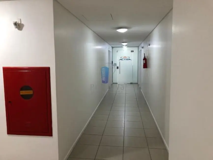 Sala Comercial à venda, 32m2 em Centro, Itajai - SC - imagem 7 Foto 7 de Sala Comercial à venda, 32m2 em Centro, Itajai - SC