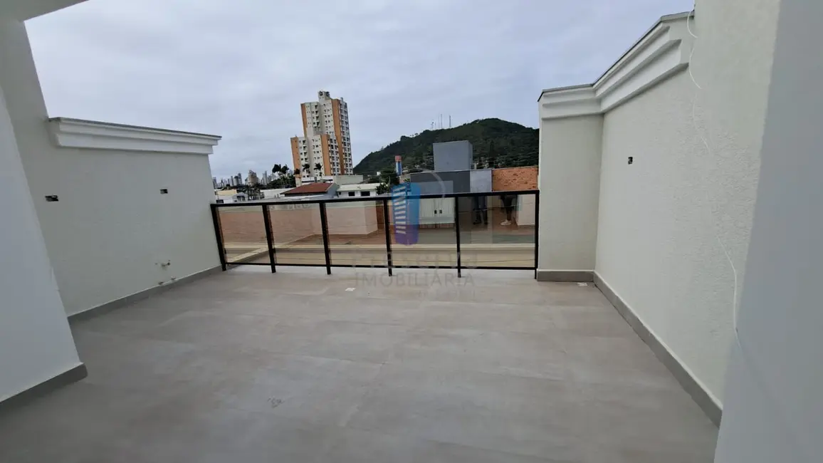 Casa com 3 quartos à venda, 173m2 em Dom Bosco, Itajai - SC - imagem 3 Foto 3 de Casa com 3 quartos à venda, 173m2 em Dom Bosco, Itajai - SC