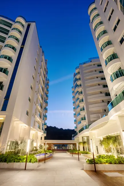 Apartamento com 3 quartos à venda, 257m2 em Itajai - SC - imagem 8 Foto 8 de Apartamento com 3 quartos à venda, 257m2 em Itajai - SC