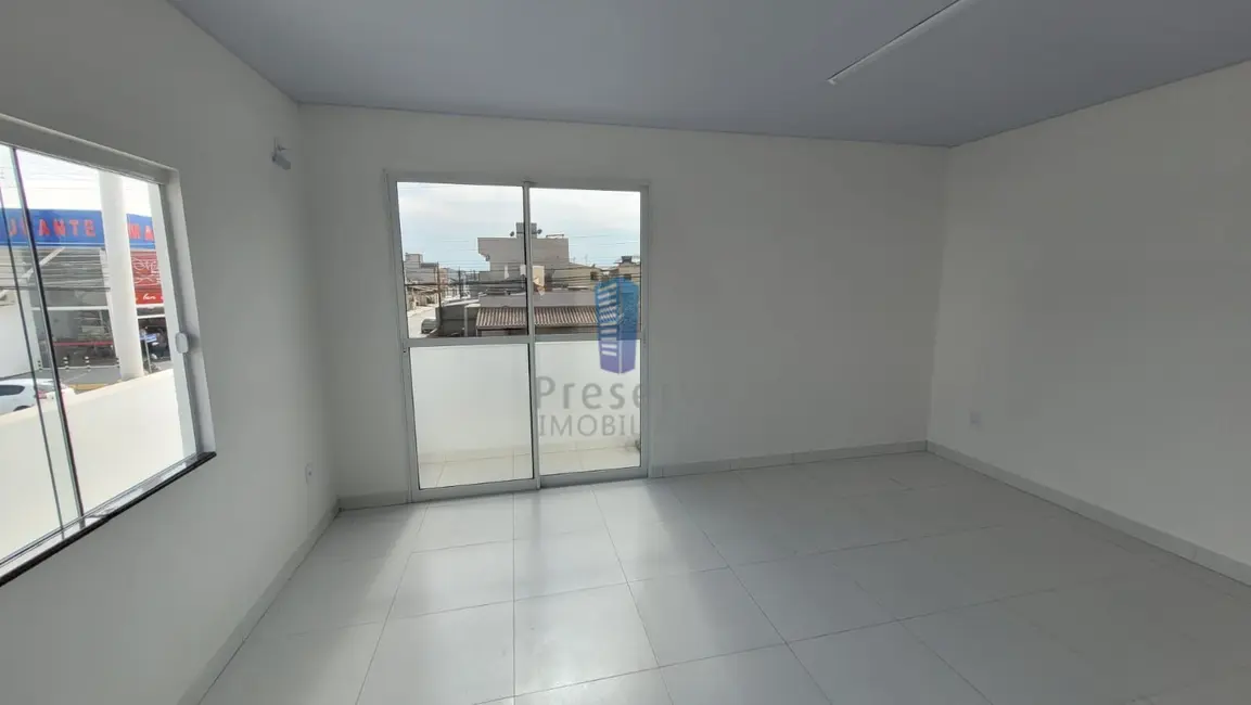 Foto 9 de Sala Comercial para alugar, 90m2 em Espinheiros, Itajai - SC