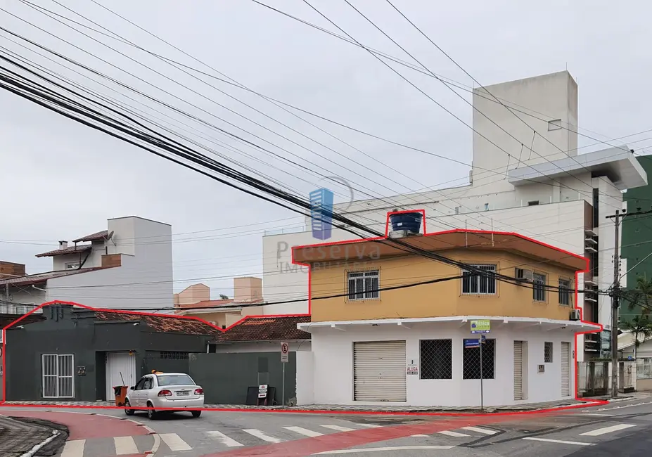 Foto 1 de Prédio Inteiro com 5 quartos à venda, 316m2 em Centro, Itajai - SC