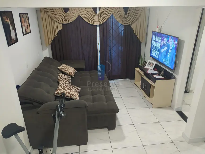 Casa com 2 quartos à venda, 200m2 em Espinheiros, Itajai - SC - imagem 8 Foto 8 de Casa com 2 quartos à venda, 200m2 em Espinheiros, Itajai - SC