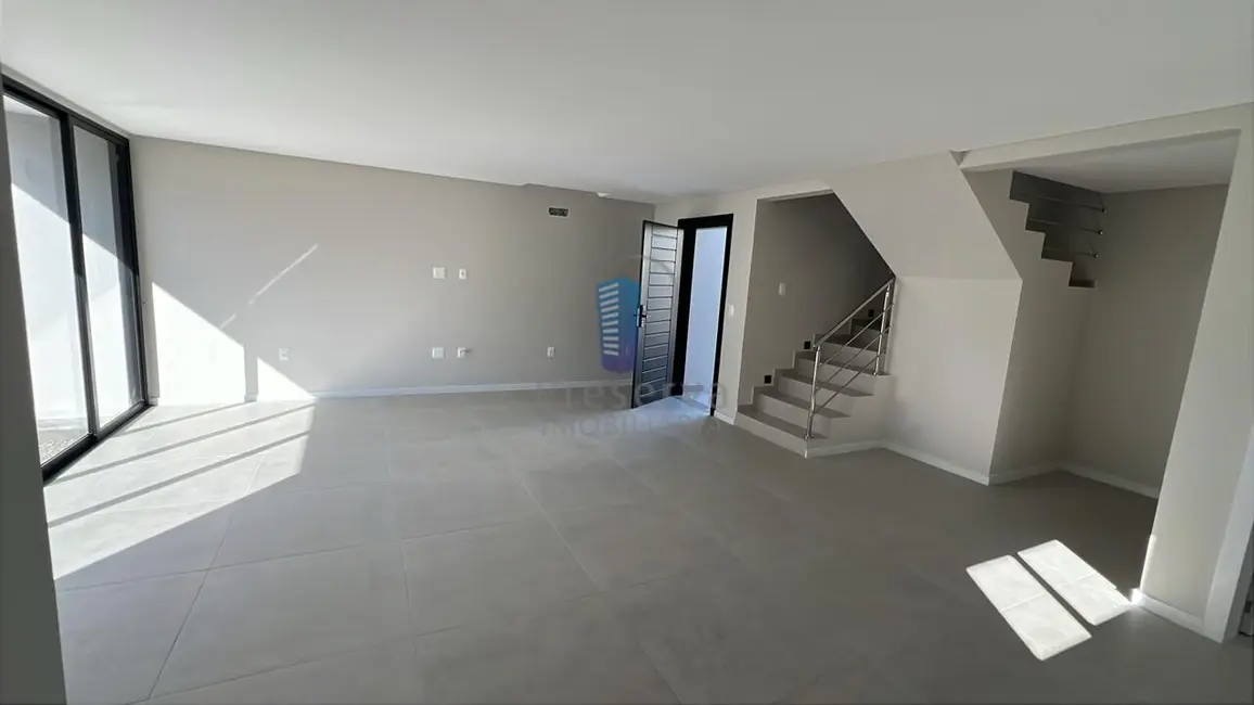 Casa com 3 quartos à venda, 135m2 em Ressacada, Itajai - SC - imagem 2 Foto 2 de Casa com 3 quartos à venda, 135m2 em Ressacada, Itajai - SC