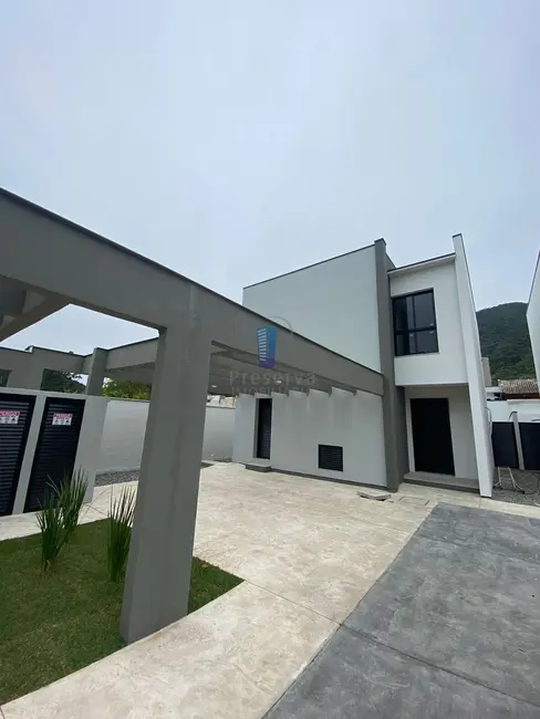 Casa com 3 quartos à venda, 135m2 em Ressacada, Itajai - SC - imagem 4 Foto 4 de Casa com 3 quartos à venda, 135m2 em Ressacada, Itajai - SC