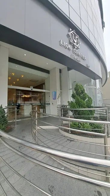 Sala Comercial à venda, 169m2 em Centro, Itajai - SC - imagem 5 Foto 5 de Sala Comercial à venda, 169m2 em Centro, Itajai - SC