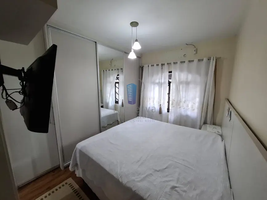 Casa com 3 quartos à venda, 128m2 em Cordeiros, Itajai - SC - imagem 5 Foto 5 de Casa com 3 quartos à venda, 128m2 em Cordeiros, Itajai - SC