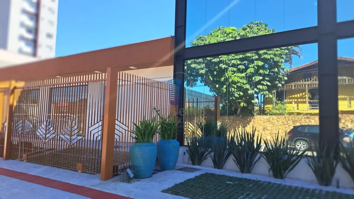 Foto 4 de Sala Comercial para alugar, 120m2 em São Judas, Itajai - SC