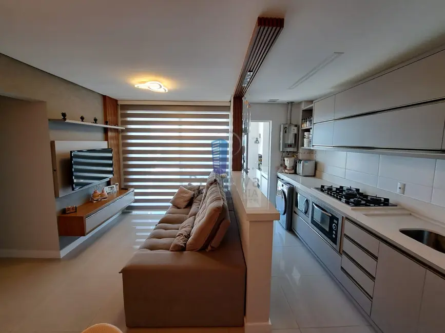 Apartamento com 3 quartos à venda, 74m2 em São João, Itajai - SC - imagem 2 Foto 2 de Apartamento com 3 quartos à venda, 74m2 em São João, Itajai - SC