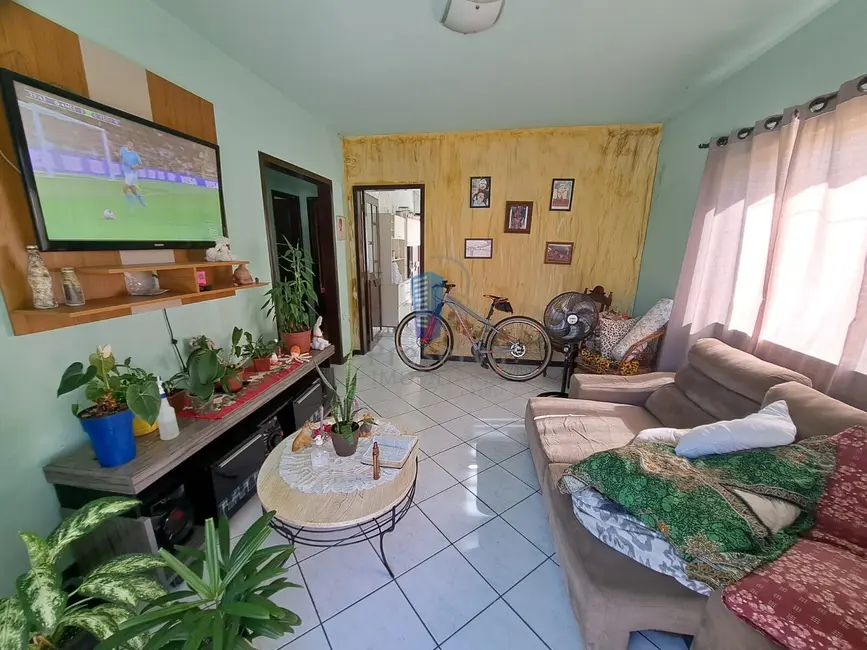 Foto 2 de Casa com 2 quartos à venda, 107m2 em Dom Bosco, Itajai - SC