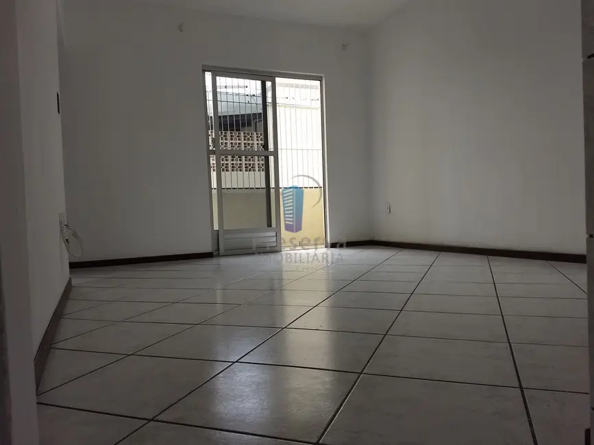 Foto 1 de Apartamento com 2 quartos para alugar, 55m2 em Dom Bosco, Itajai - SC
