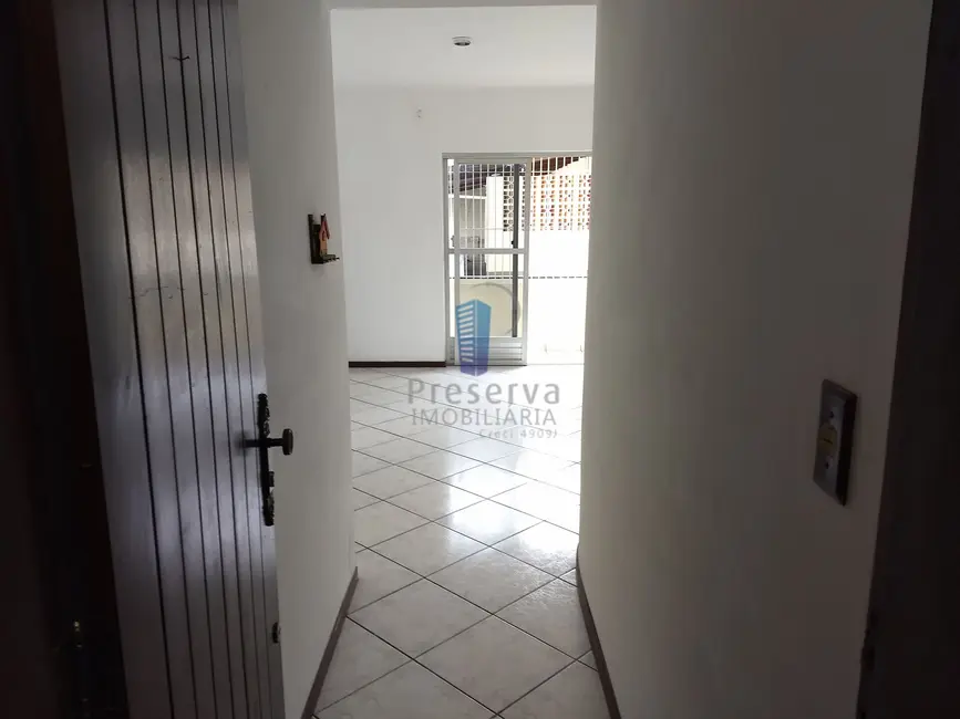 Foto 4 de Apartamento com 2 quartos para alugar, 55m2 em Dom Bosco, Itajai - SC