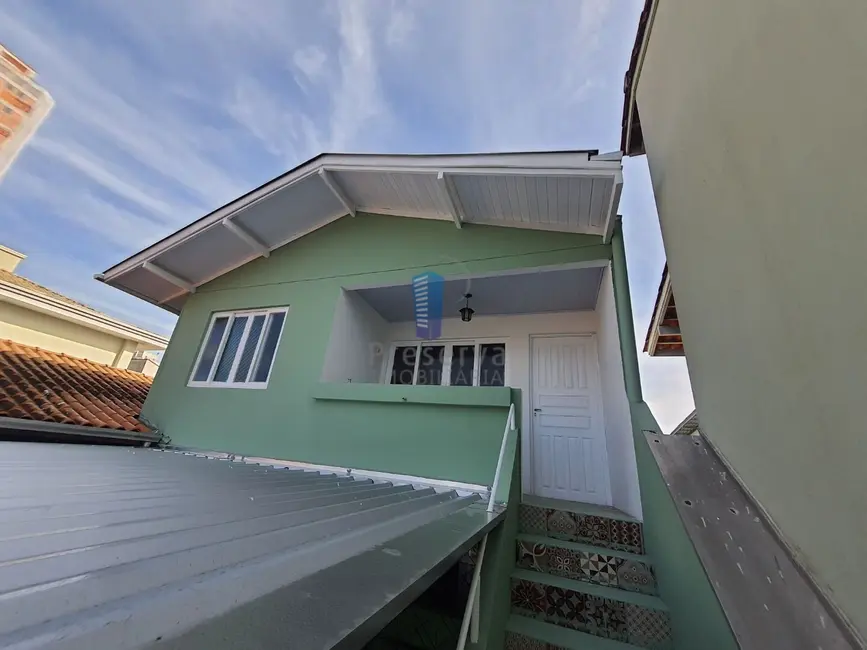 Foto 1 de Apartamento com 2 quartos para alugar, 55m2 em Centro, Itajai - SC
