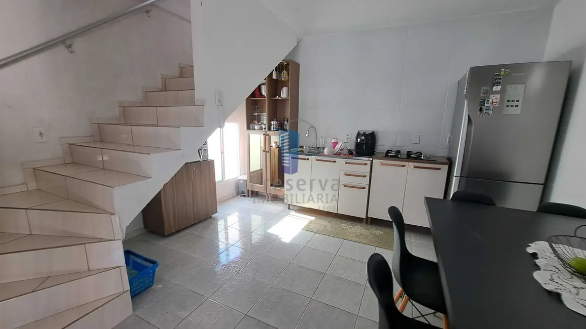 Foto 9 de Casa com 4 quartos à venda, 200m2 em São Vicente, Itajai - SC