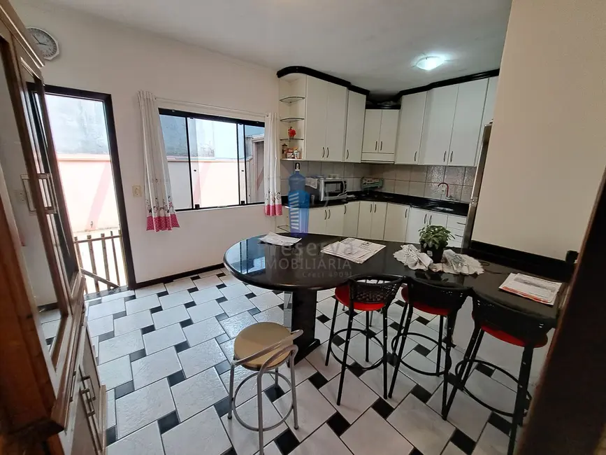 Foto 7 de Casa com 3 quartos à venda, 200m2 em Dom Bosco, Itajai - SC