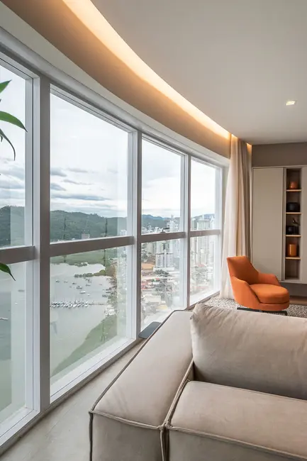 Foto 6 de Apartamento com 3 quartos à venda, 328m2 em Fazenda, Itajai - SC