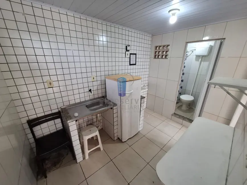Foto 1 de Kitnet com 1 quarto para alugar, 25m2 em Cidade Nova, Itajai - SC