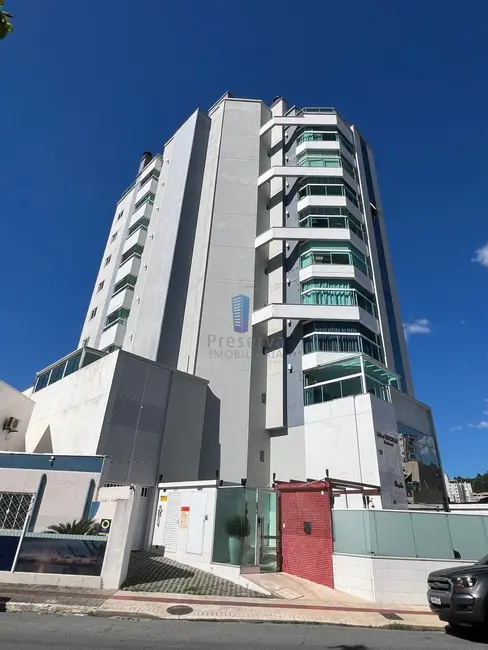Apartamento com 2 quartos à venda, 63m2 em Vila Operária, Itajai - SC - imagem 1 Foto 1 de Apartamento com 2 quartos à venda, 63m2 em Vila Operária, Itajai - SC