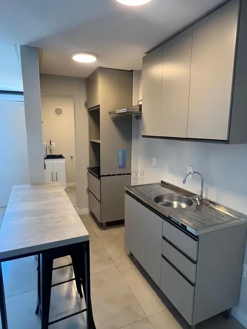 Apartamento com 2 quartos à venda, 63m2 em Vila Operária, Itajai - SC - imagem 4 Foto 4 de Apartamento com 2 quartos à venda, 63m2 em Vila Operária, Itajai - SC