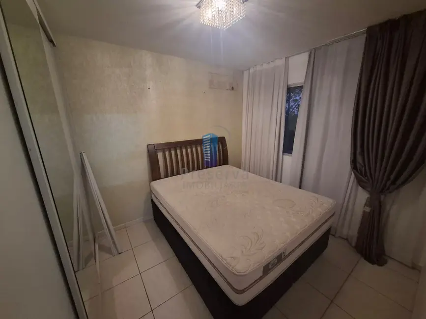 Foto 4 de Apartamento com 2 quartos à venda, 51m2 em Espinheiros, Itajai - SC