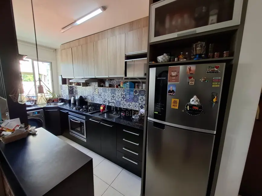 Foto 9 de Apartamento com 2 quartos à venda, 51m2 em Espinheiros, Itajai - SC