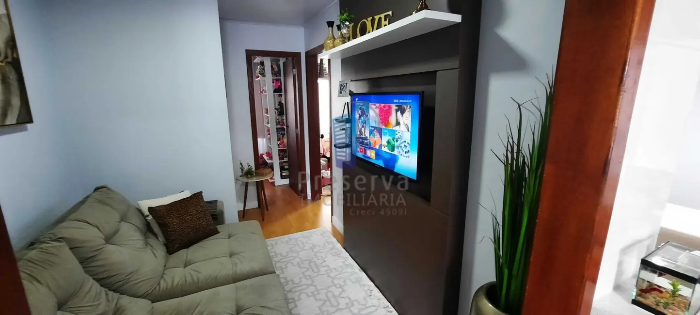 Casa com 2 quartos à venda, 80m2 em São João, Itajai - SC - imagem 3 Foto 3 de Casa com 2 quartos à venda, 80m2 em São João, Itajai - SC