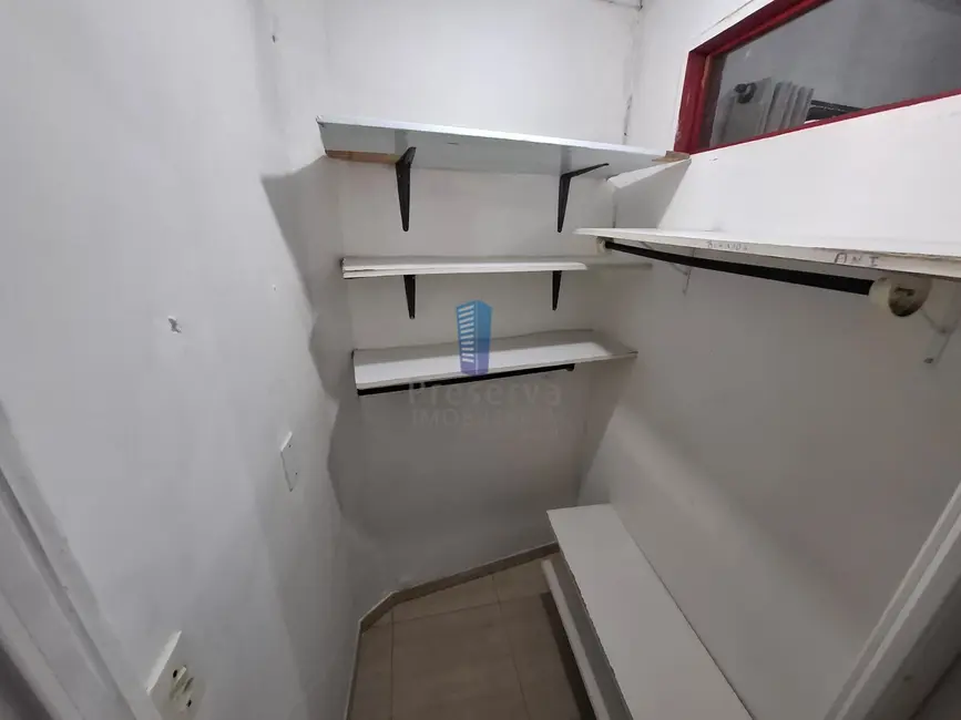 Kitnet com 1 quarto para alugar, 35m2 em Cidade Nova, Itajai - SC - imagem 5 Foto 5 de Kitnet com 1 quarto para alugar, 35m2 em Cidade Nova, Itajai - SC