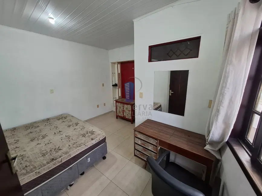 Kitnet com 1 quarto para alugar, 35m2 em Cidade Nova, Itajai - SC - imagem 3 Foto 3 de Kitnet com 1 quarto para alugar, 35m2 em Cidade Nova, Itajai - SC