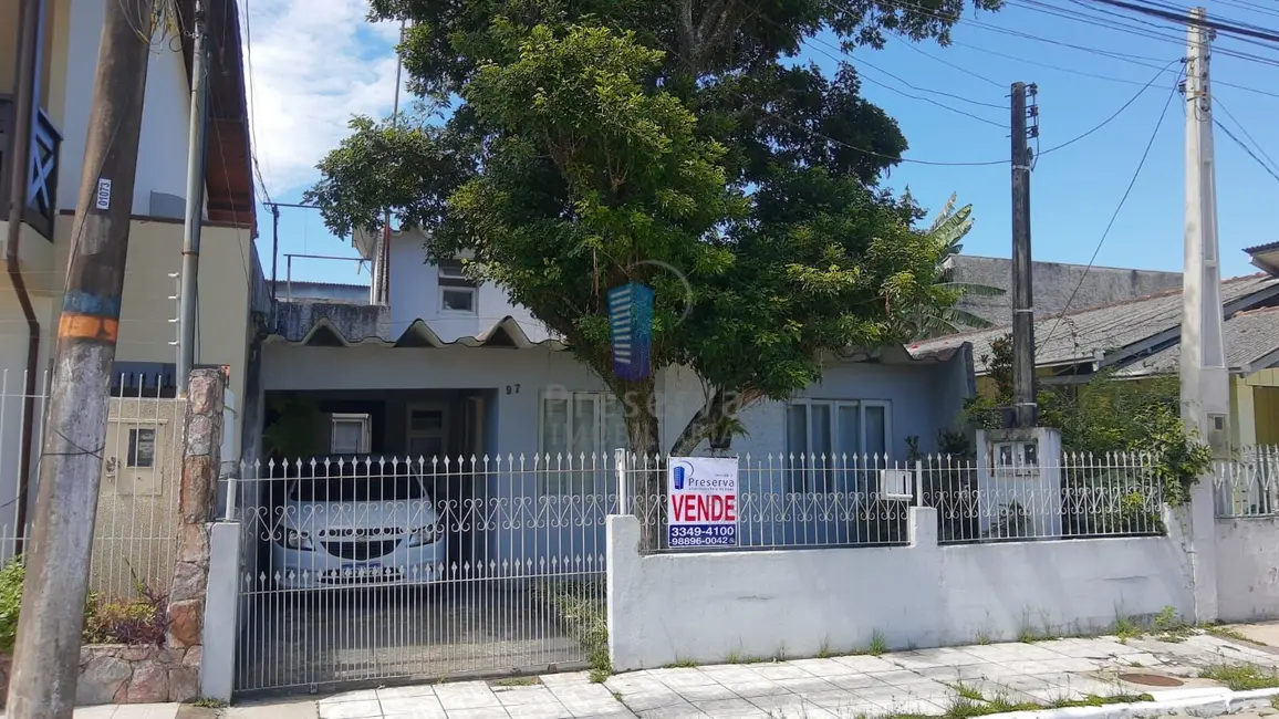 Foto 1 de Casa com 3 quartos à venda, 103m2 em São João, Itajai - SC