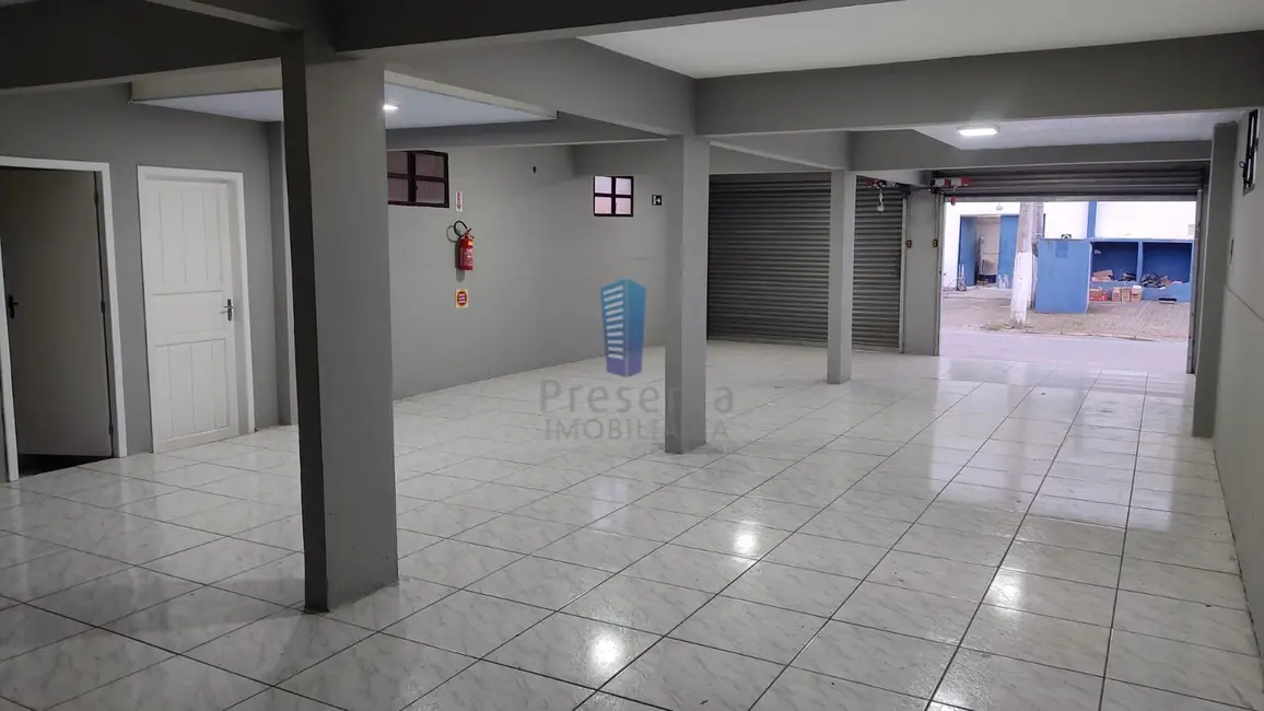 Foto 3 de Sala Comercial para alugar, 120m2 em Fazendinha, Itajai - SC