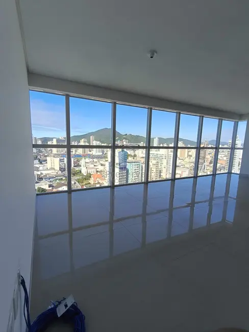 Foto 7 de Sala Comercial para alugar, 50m2 em Centro, Itajai - SC