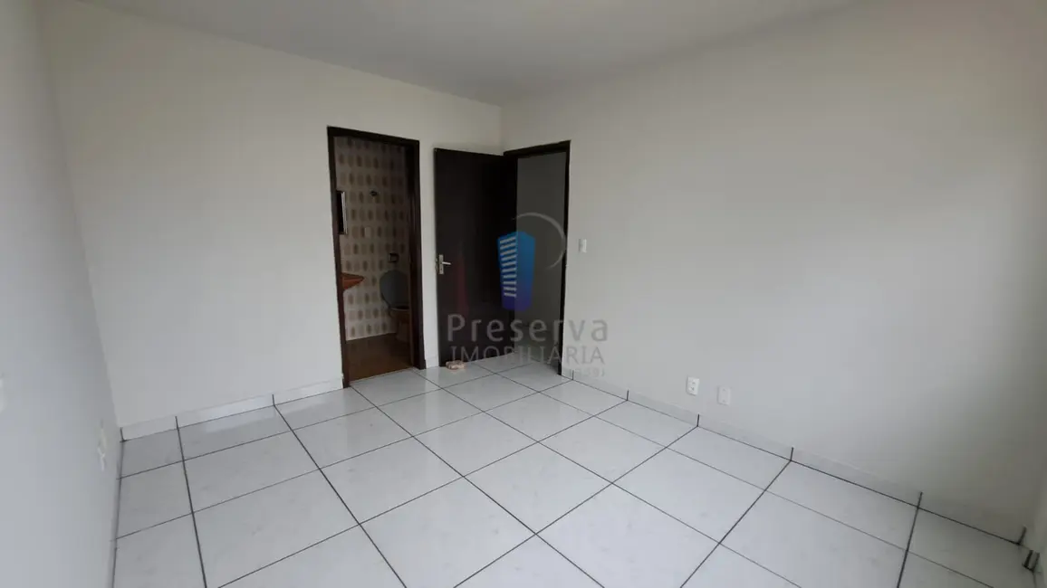 Foto 2 de Apartamento com 2 quartos para alugar, 90m2 em Centro, Itajai - SC