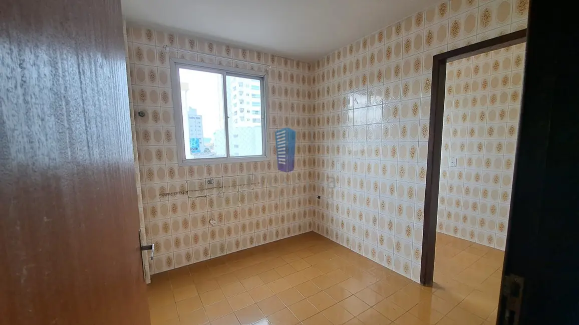 Foto 3 de Apartamento com 2 quartos para alugar, 90m2 em Centro, Itajai - SC