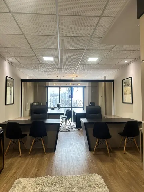 Sala Comercial com 1 quarto à venda, 35m2 em Centro, Itajai - SC - imagem 2 Foto 2 de Sala Comercial com 1 quarto à venda, 35m2 em Centro, Itajai - SC