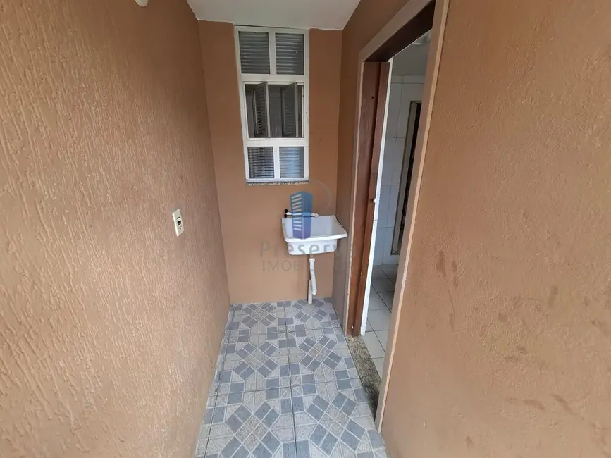 Foto 3 de Kitnet com 1 quarto para alugar, 18m2 em Cidade Nova, Itajai - SC