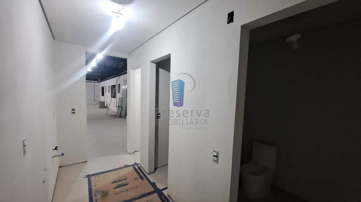 Foto 4 de Sala Comercial para alugar, 1200m2 em Vila Operária, Itajai - SC